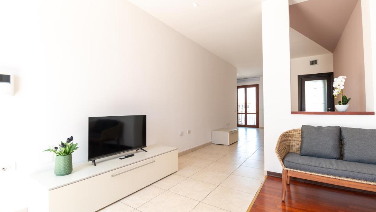 Sardinianworld - Xenia Boutique Tirso Apartment โอริสตาโน ภายนอก รูปภาพ