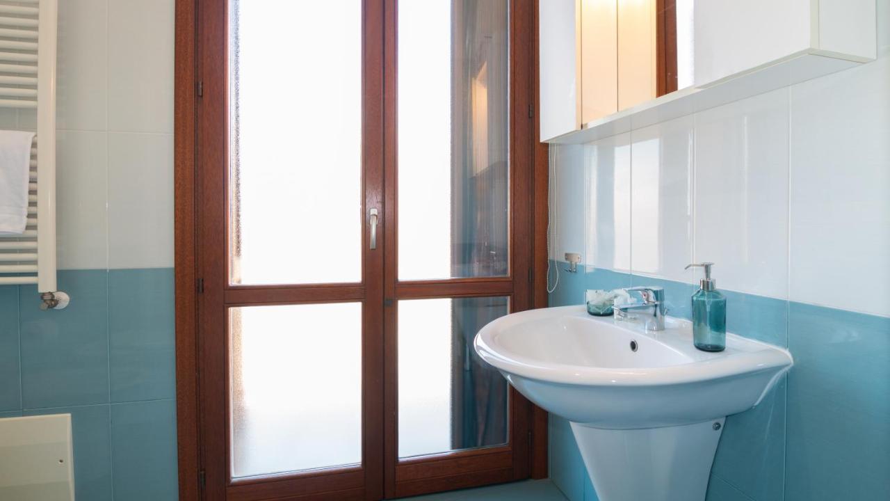 Sardinianworld - Xenia Boutique Tirso Apartment โอริสตาโน ภายนอก รูปภาพ