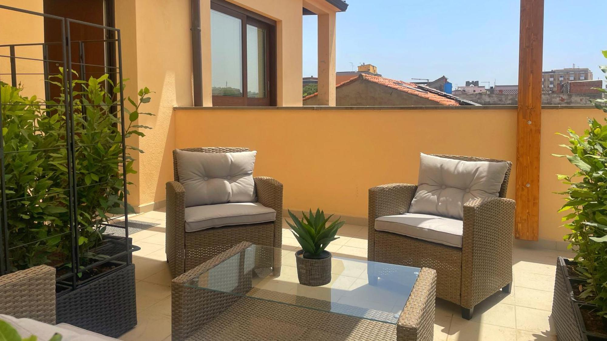 Sardinianworld - Xenia Boutique Tirso Apartment โอริสตาโน ภายนอก รูปภาพ