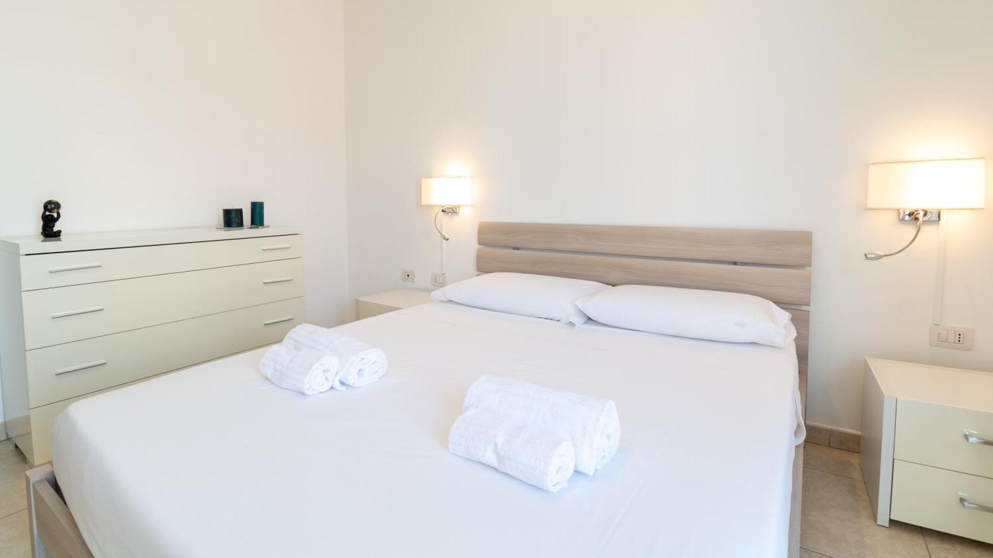 Sardinianworld - Xenia Boutique Tirso Apartment โอริสตาโน ภายนอก รูปภาพ